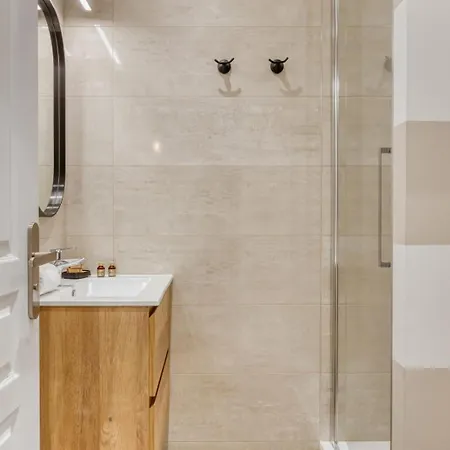 Le Normandie - F2 Vue Cathedrale Apartment *